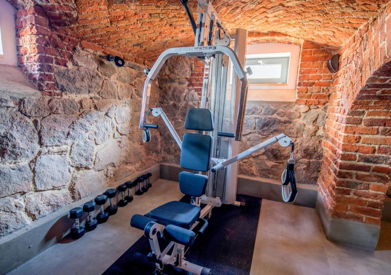 Vila Folwark Matecznik Sedzinko Exteriér fotografie