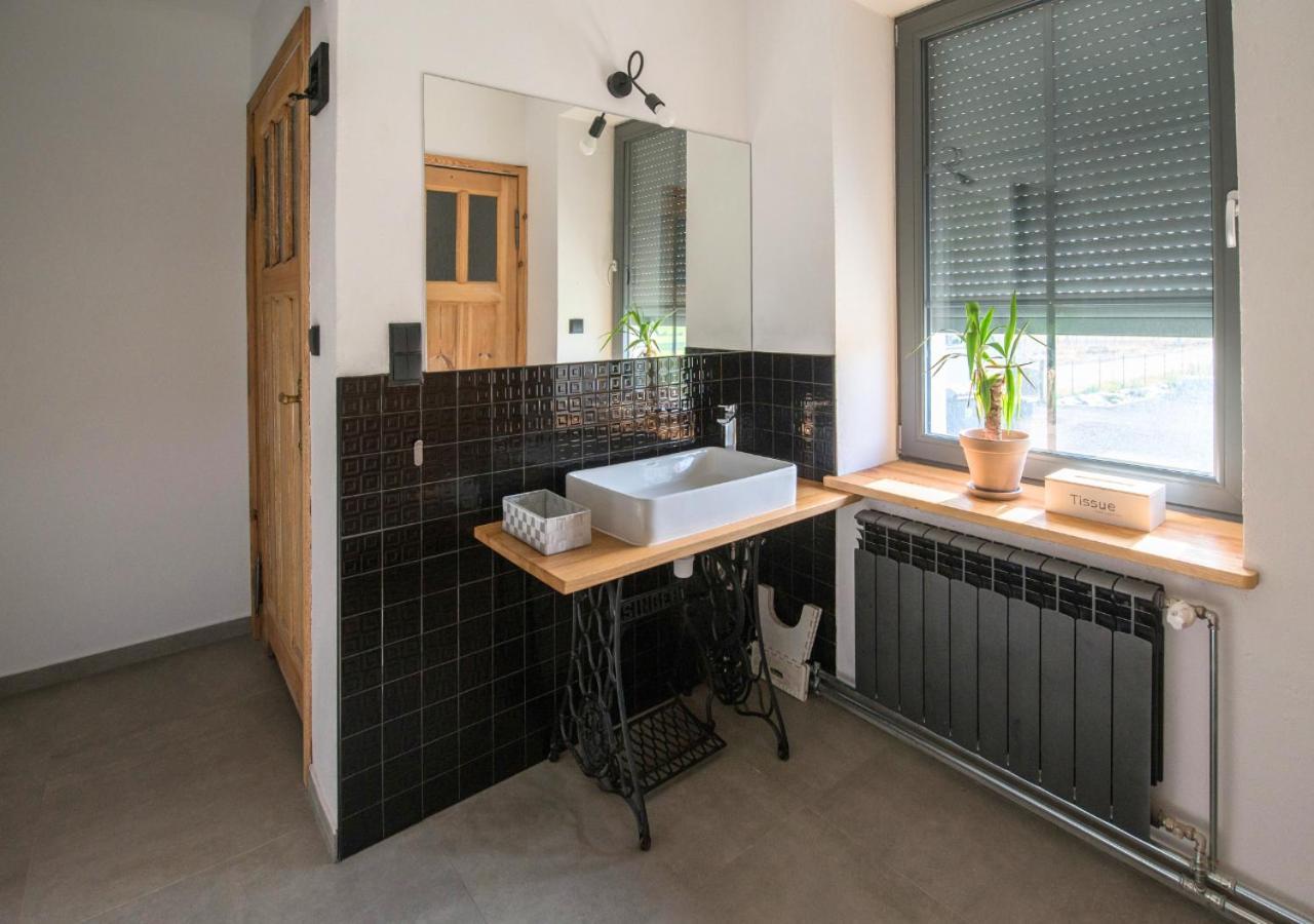 Vila Folwark Matecznik Sedzinko Exteriér fotografie